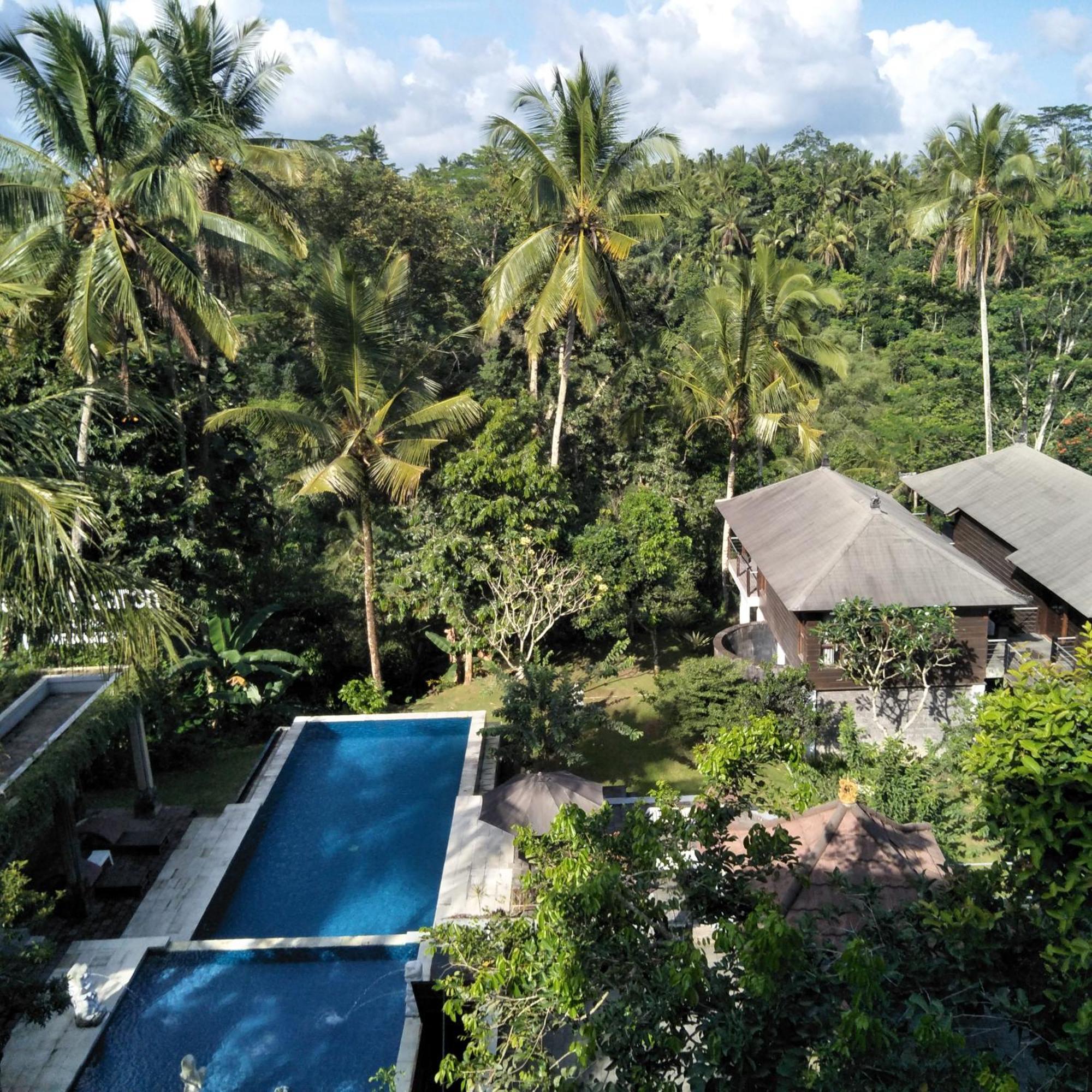 Puri Saron Hotel Madangan - Gianyar بيانغان المظهر الخارجي الصورة