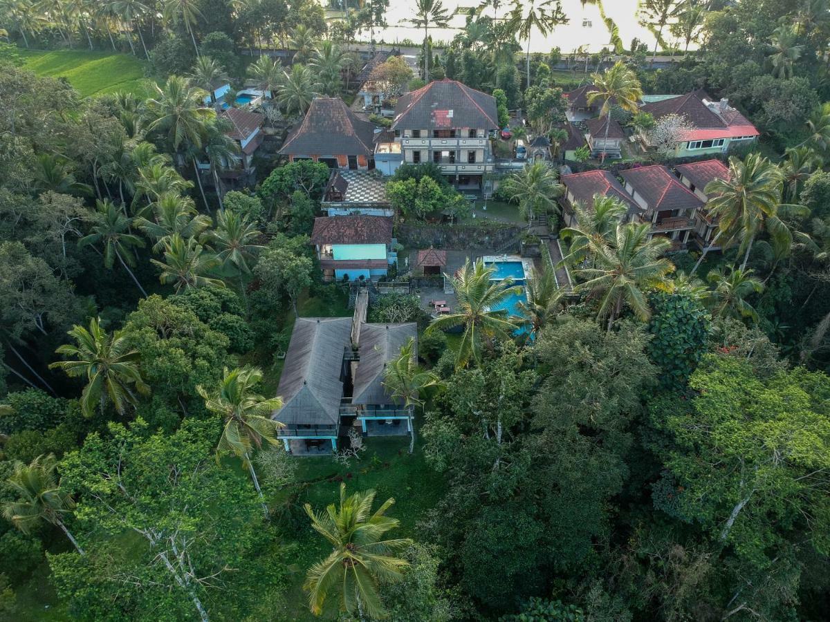 Puri Saron Hotel Madangan - Gianyar بيانغان المظهر الخارجي الصورة