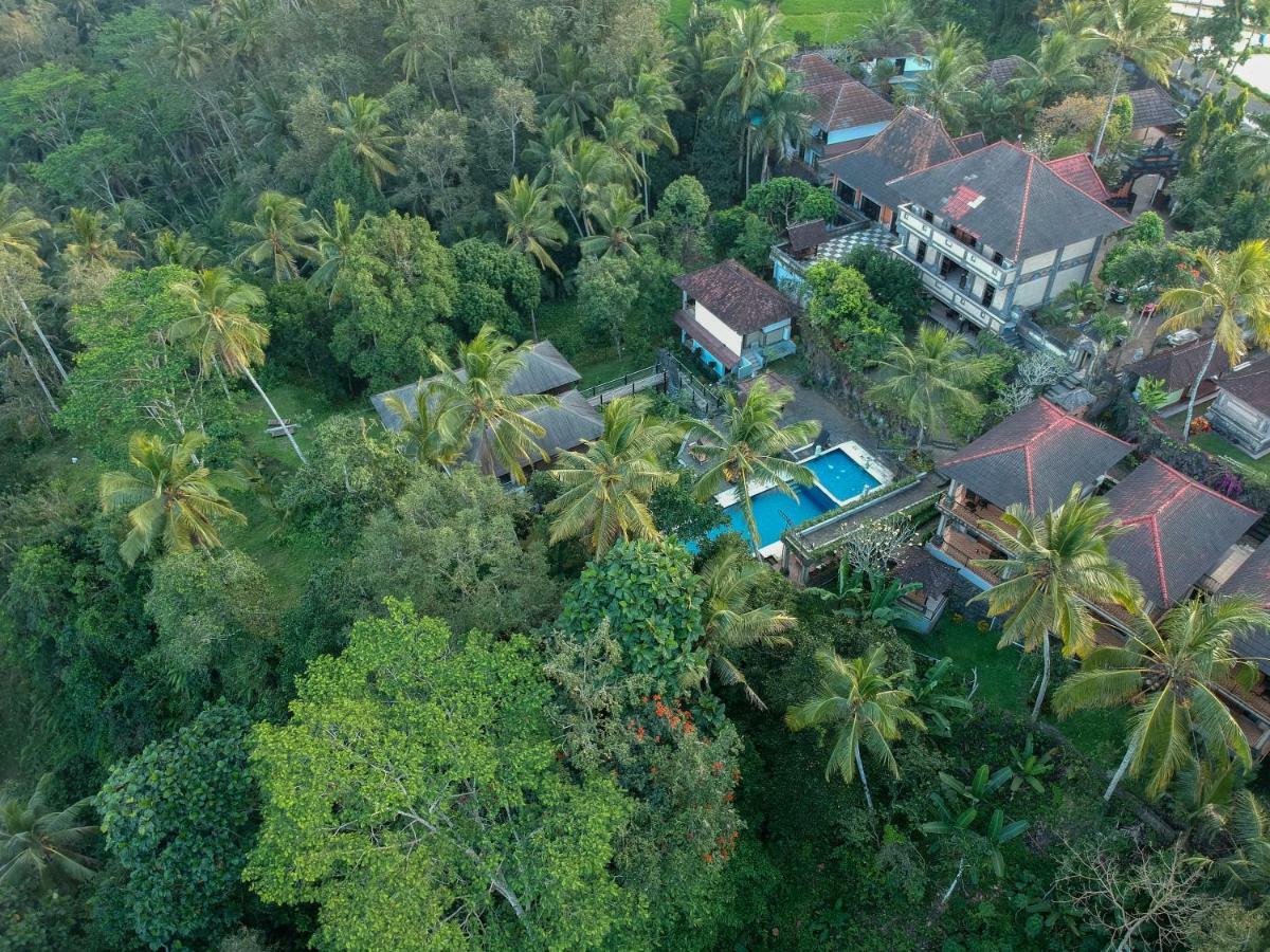 Puri Saron Hotel Madangan - Gianyar بيانغان المظهر الخارجي الصورة