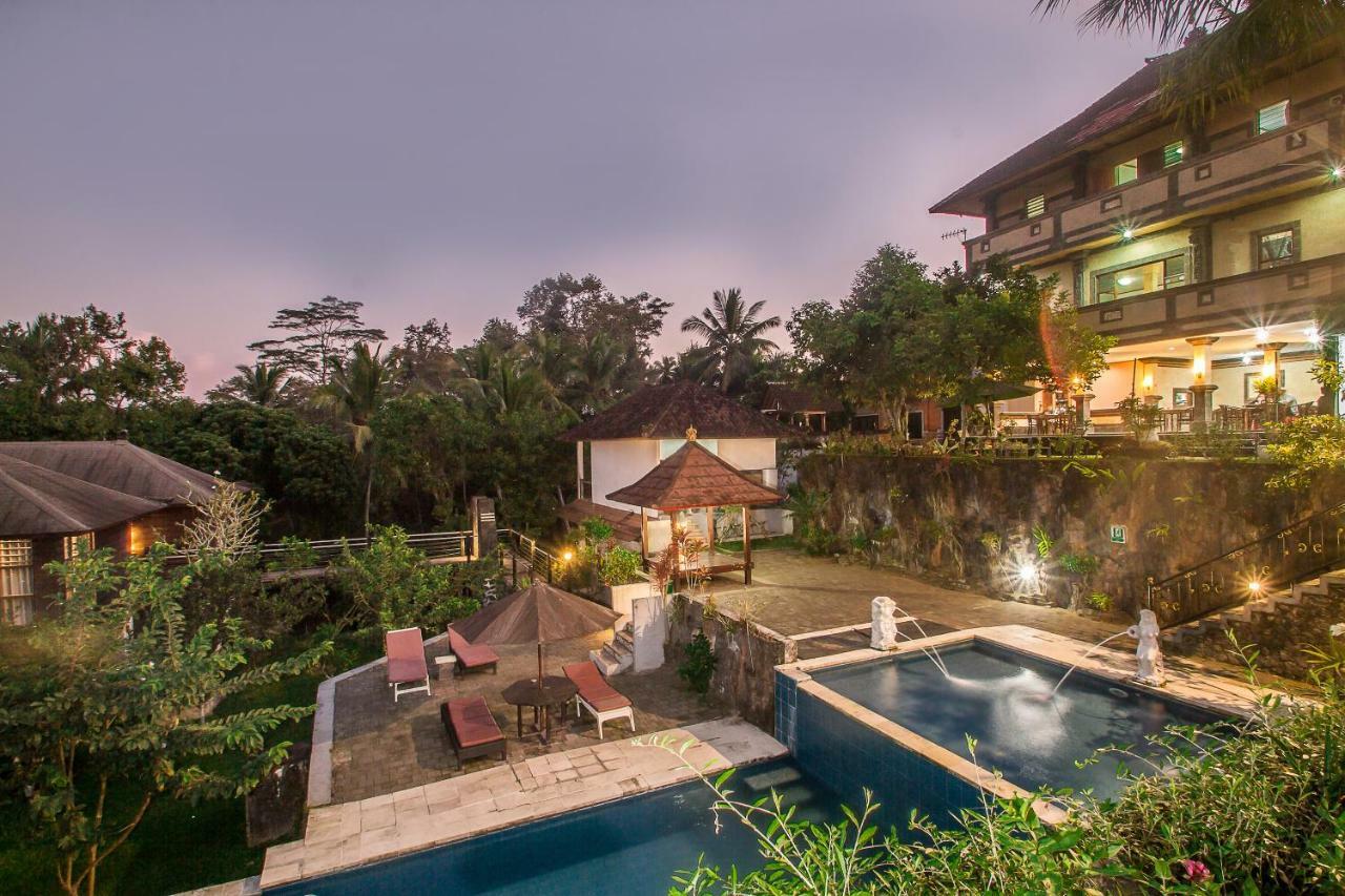 Puri Saron Hotel Madangan - Gianyar بيانغان المظهر الخارجي الصورة