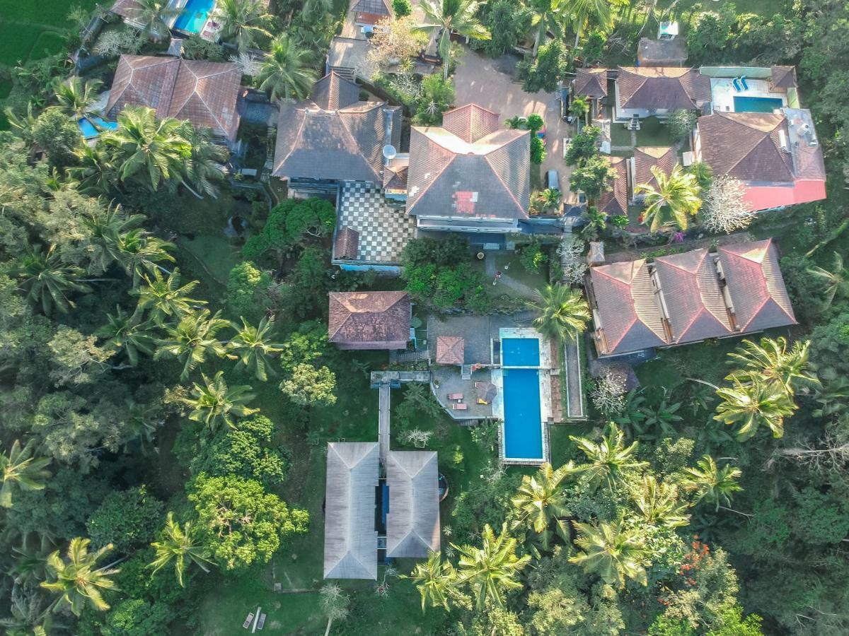 Puri Saron Hotel Madangan - Gianyar بيانغان المظهر الخارجي الصورة