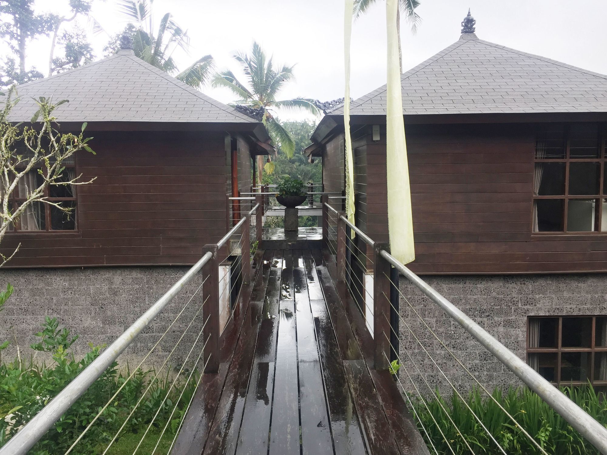 Puri Saron Hotel Madangan - Gianyar بيانغان المظهر الخارجي الصورة